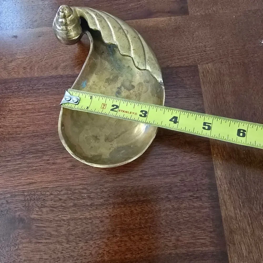 Vintage Solid Brass Footed‎ Winged Shell Catch-all